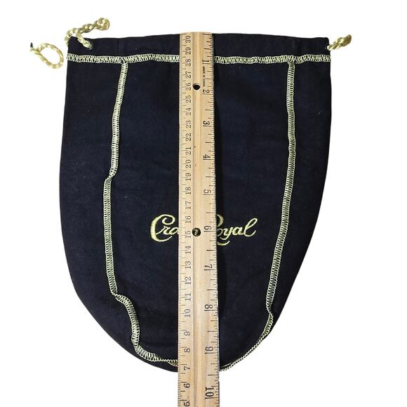 Lot of 4 Crown Royal Bags, 2 Sizes Purple, One Green, One Black, All Excellent - Picture 7 of 8